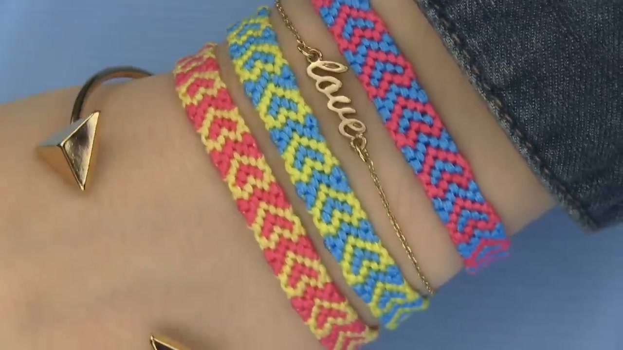 How to Make a Heart Friendship Bracelet