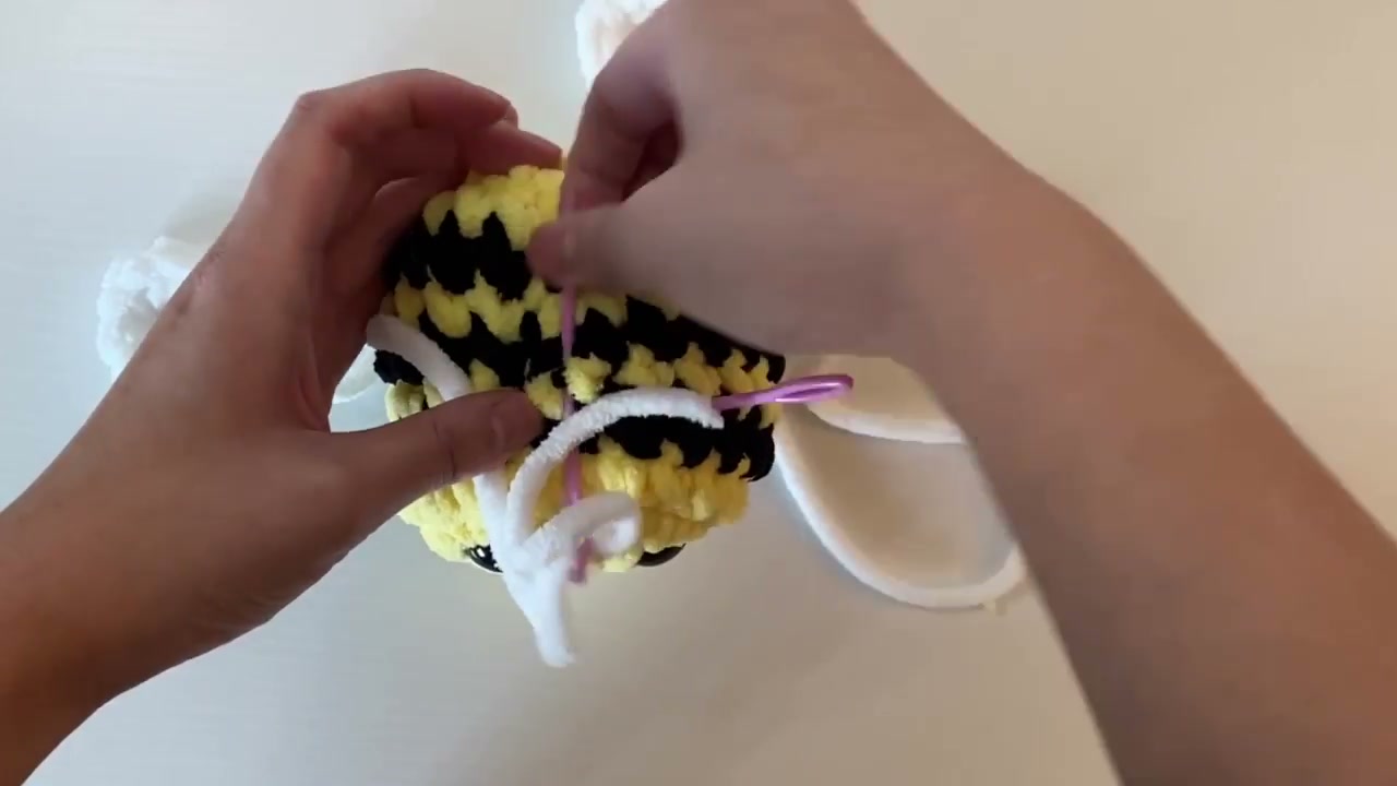 How to Crochet a Bee: Beginner Amigurumi