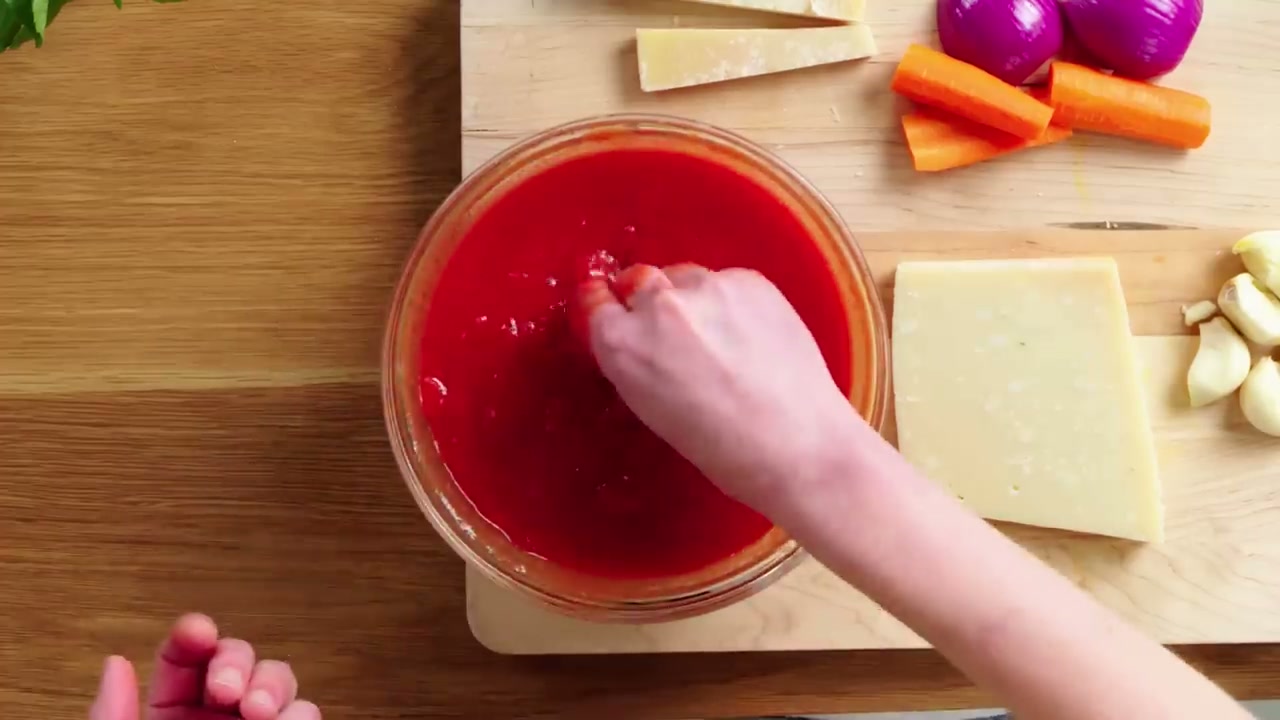 How to Make Tomato Sauce